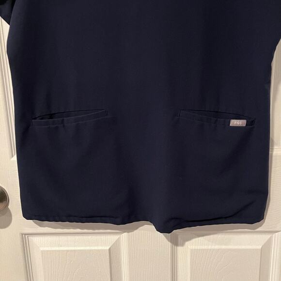 FIGS Casma Three Pocket Scrub Top XL - Picture 9 of 11